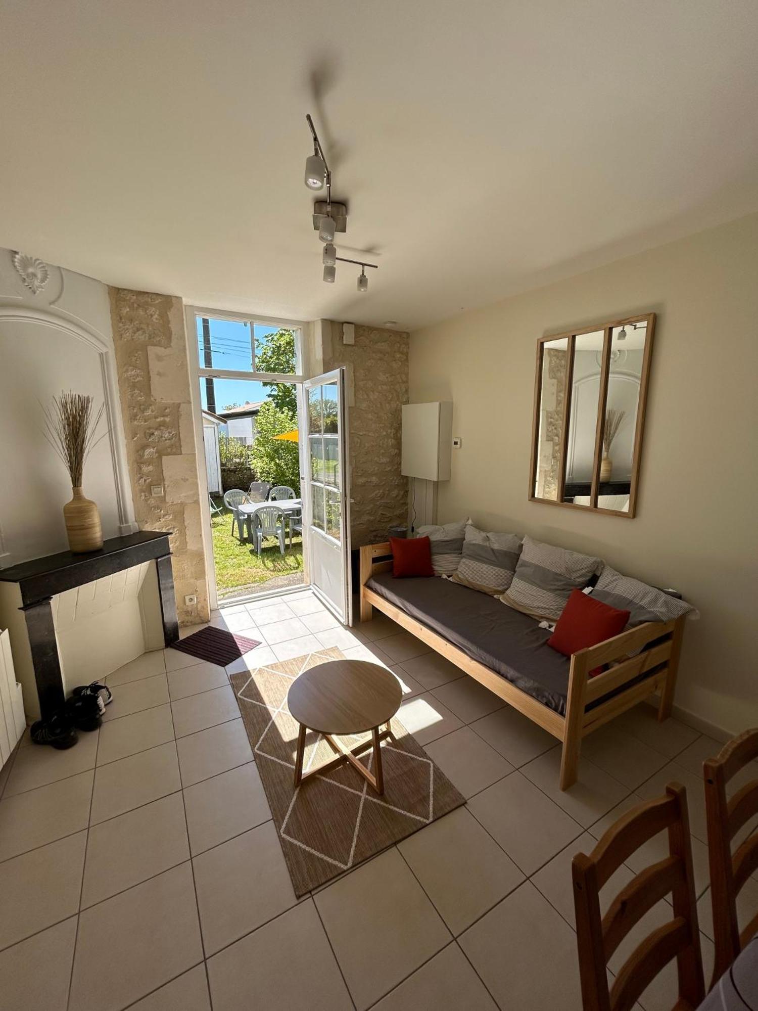 Maison d'hôtes Le Domaine Des Aguins à Saujon Extérieur photo
